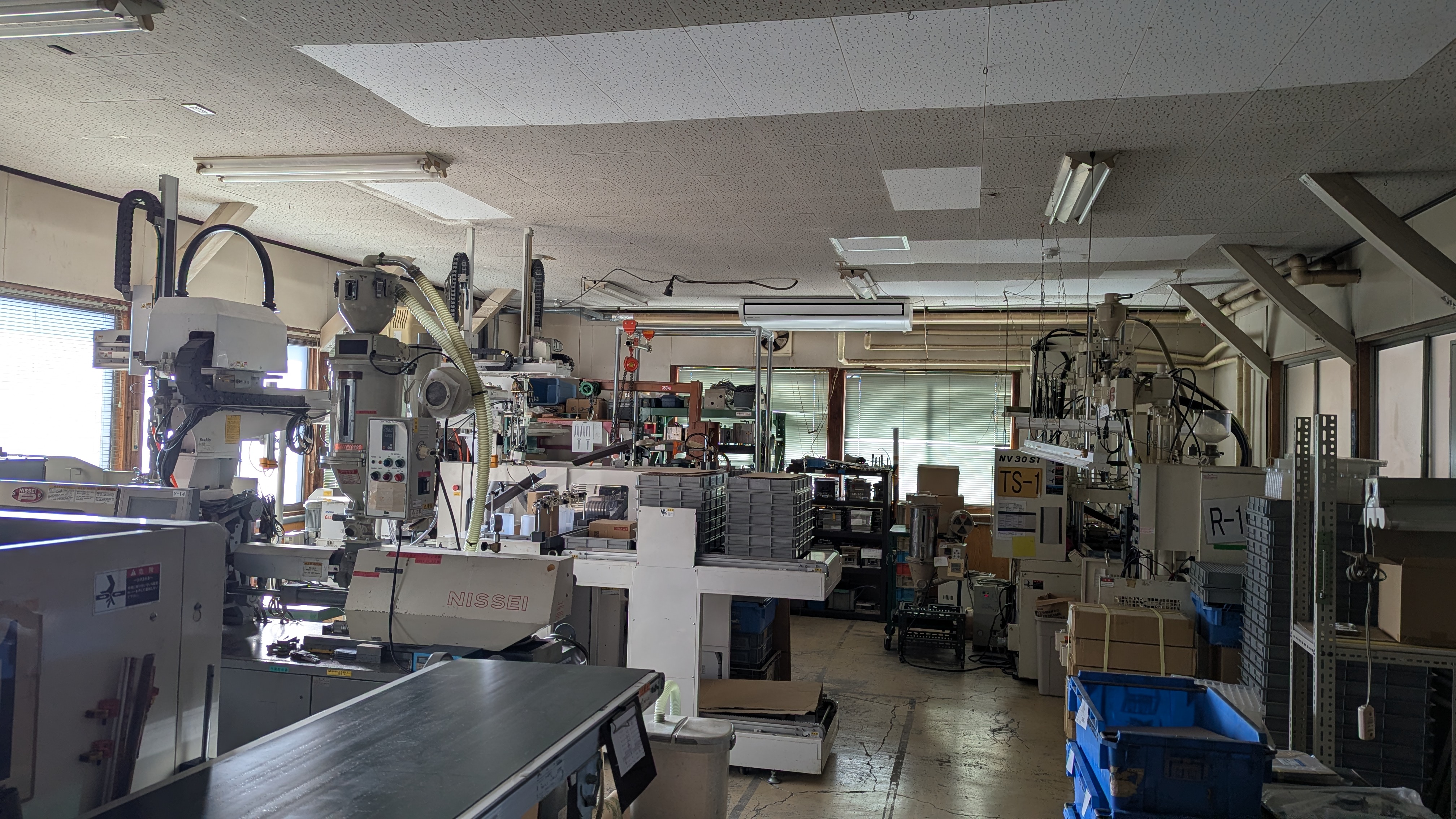 工場1階の写真